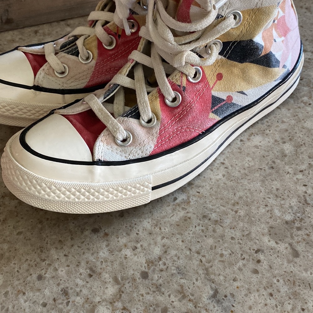 Women Converse - Picture 4 of 9